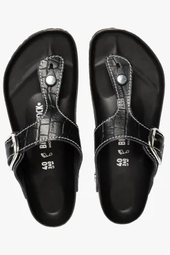 SHOES STAUD -BIRKENSTOCK + GIZEH SANDAL BLACK CROC EMBOSSED