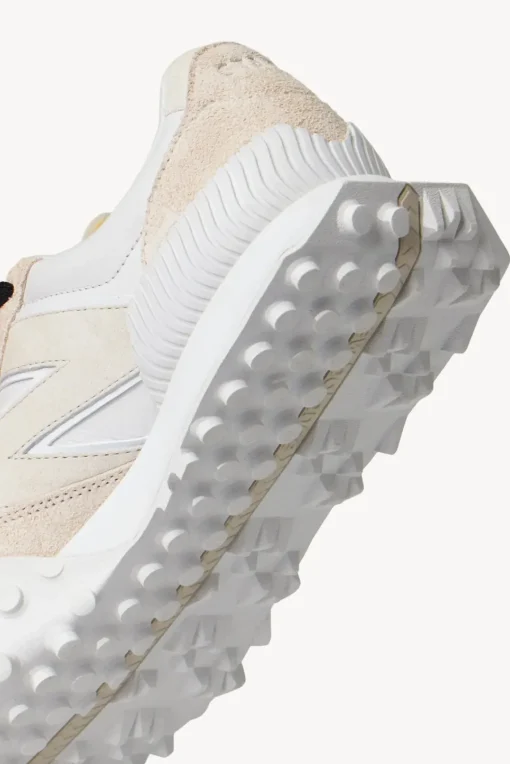 SHOES STAUD -NB x XC-72 CREAM