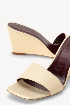 SHOES STAUD - BILLIE WEDGE CREAM