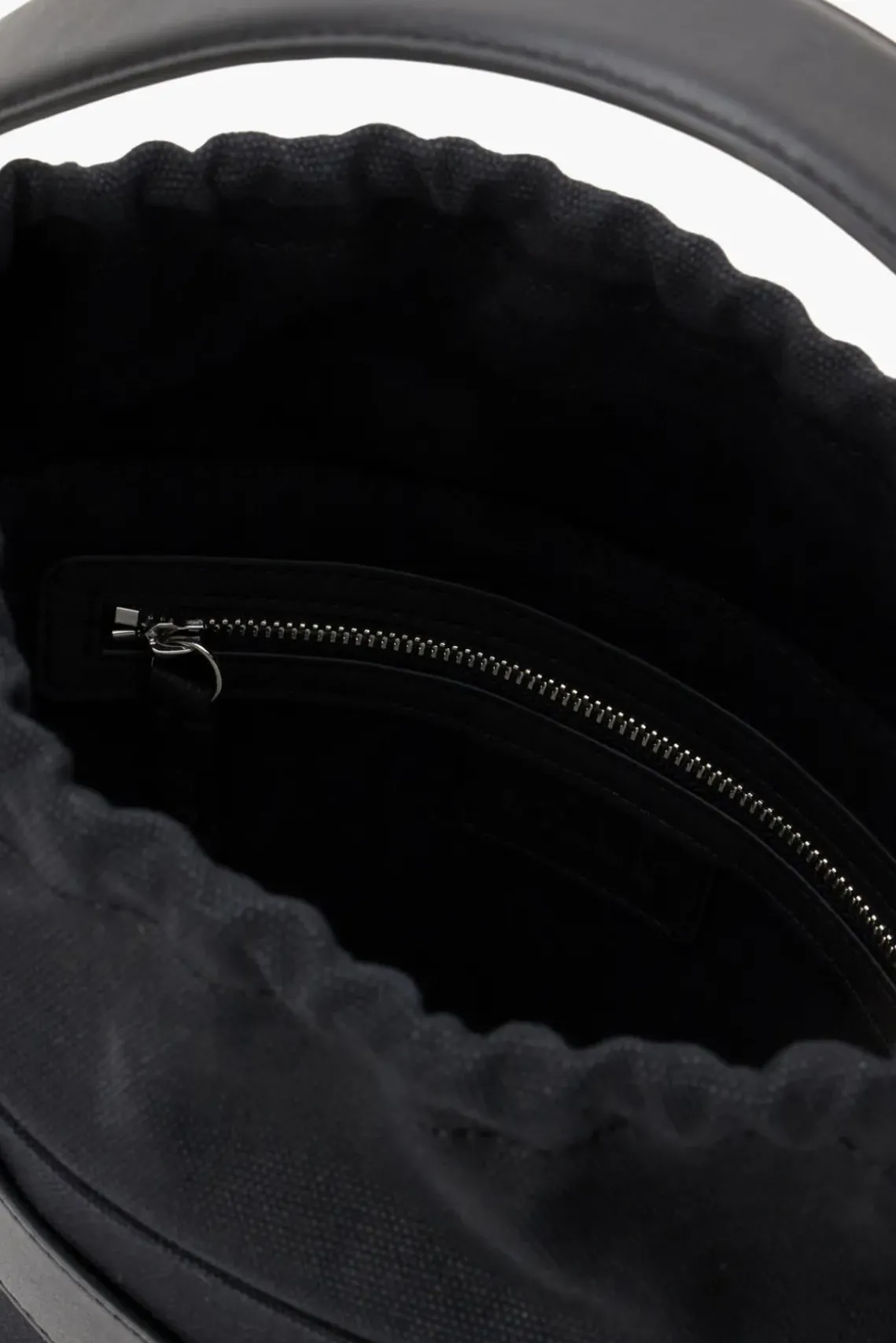 HANDBAGS STAUD - HIVE BUCKET BAG BLACK