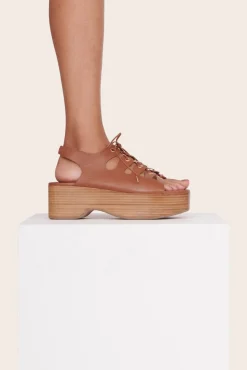 SHOES STAUD - QUINN PLATFORM TAN